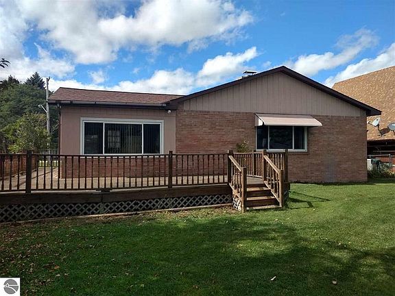 4th image of 655 S Augres River Dr