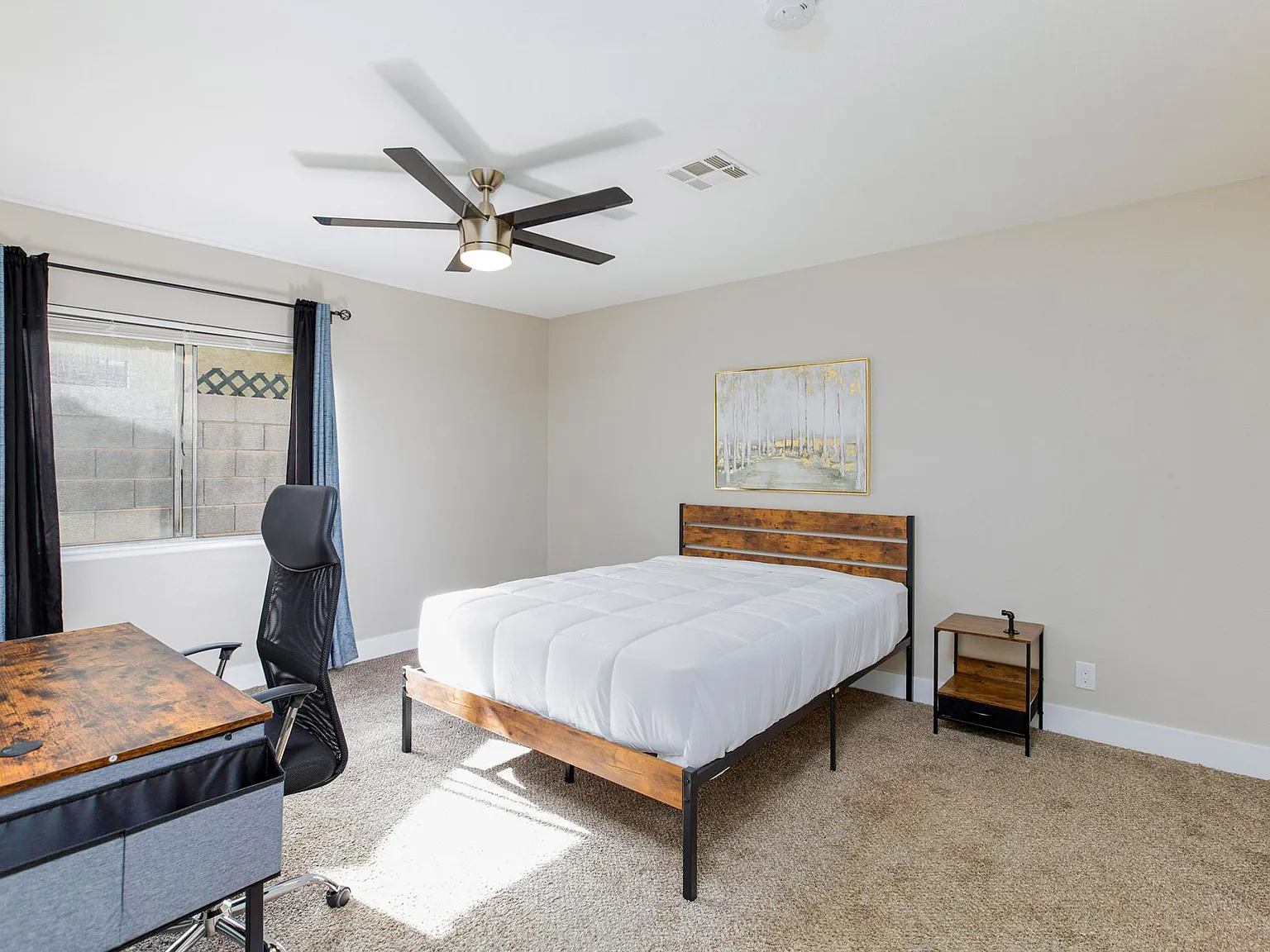 4 bed, 2.0 bath, 1533 sqft, $1,022 — Photo 1