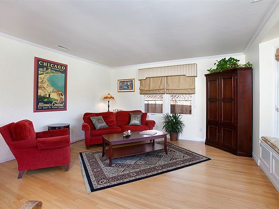 5th image of 4564 Contour Blvd