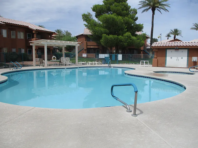 902 Mesquite Springs Dr #101 — Photo 12