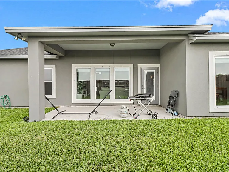 7958 Snake Riv — Photo 36