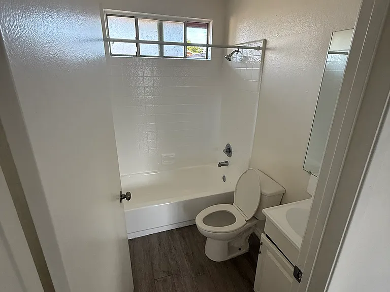 236 S Avenue 24 #A001 — Photo 6