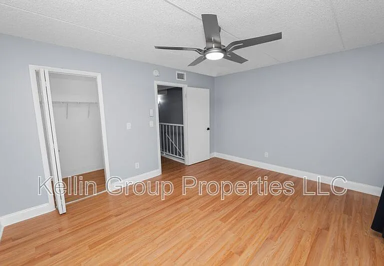 2862 Somerset Park Dr — Photo 20