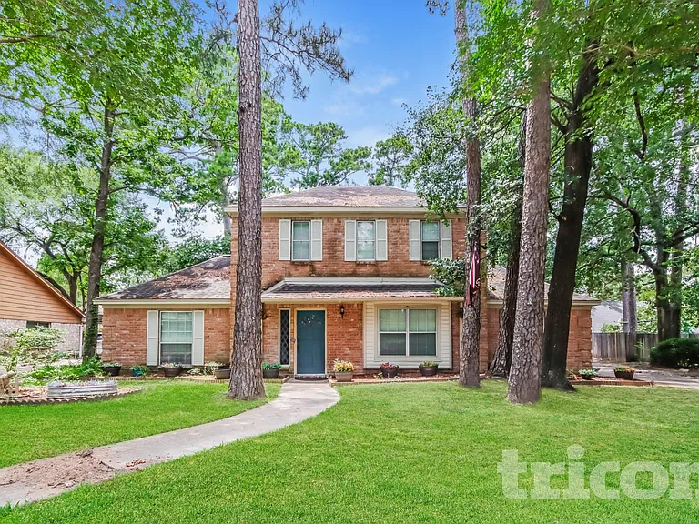 15707 Canterbury Forest Dr — Photo 1