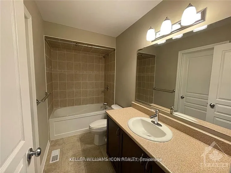 957 Fletcher Cir — Photo 18