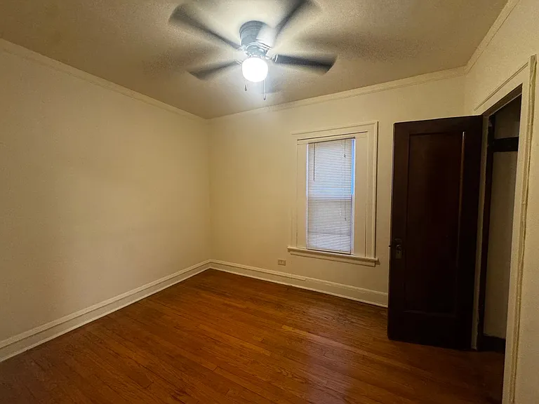6937 S Merrill Ave — Photo 7