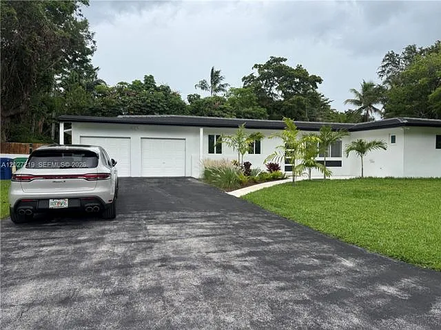 8305 SW 117th Ter — Photo 14