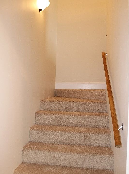 1st image of 138 Hampton Hill Blvd