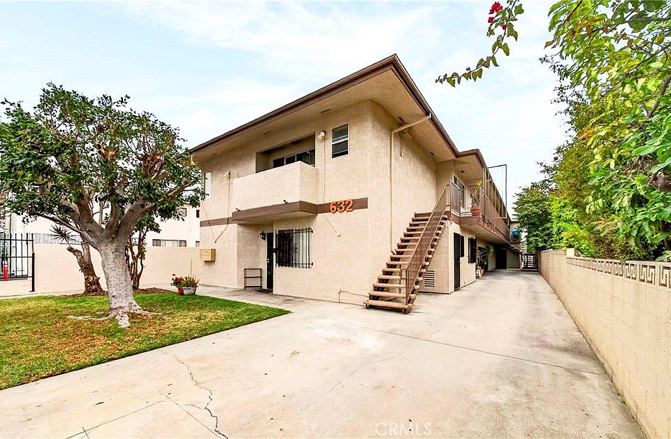1st image of 632 N Wilmington Blvd