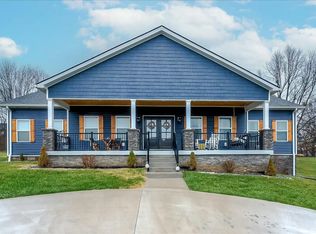 171 Blueridge Dr, Frankfort, KY 40601