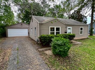 128 Edison Rd, Joliet, IL 60433