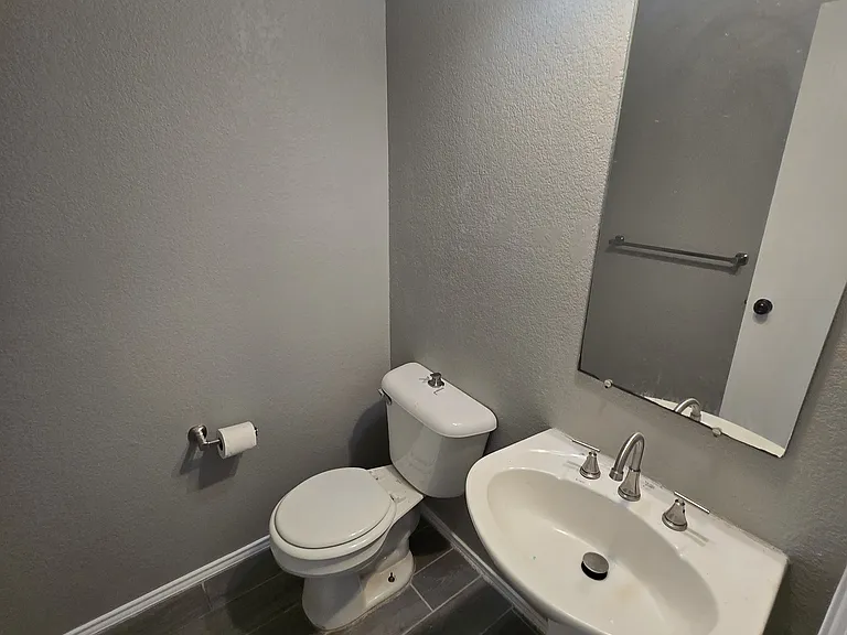 5702 Marietta Dr — Photo 14