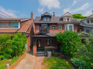 18 Millbrook Cres, Toronto, ON M4K 1H3