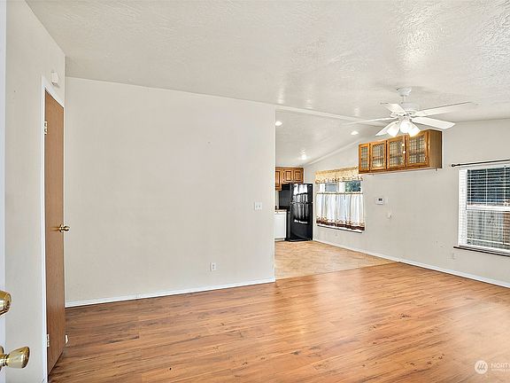 2nd image of 8928 Figberry Court SE
