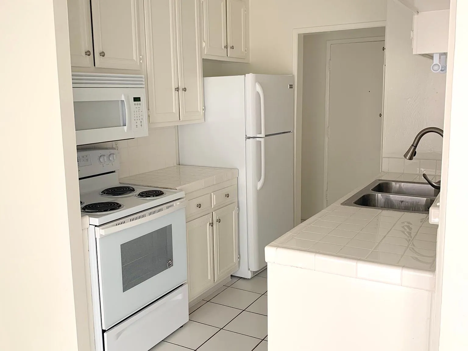 1380 Midvale Avenue — Photo 1