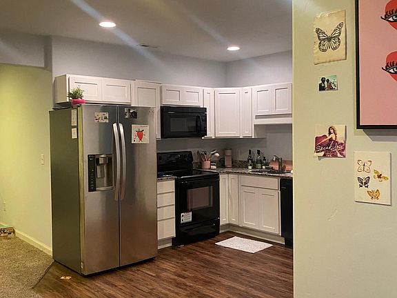 4th image of 113 W Autumn Blaze Dr #Basement