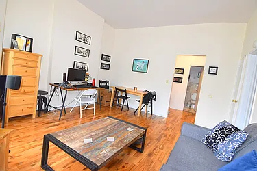 Rented by Manhattan Spaces