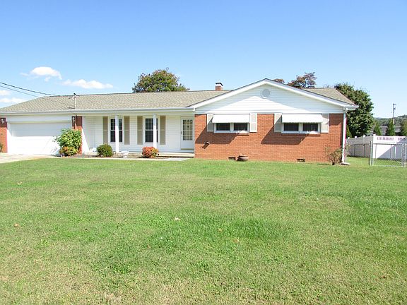 4th image of 157 Southgate Dr
