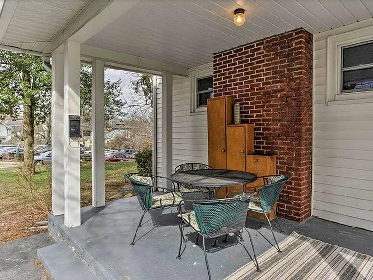 730 Buncombe St — Photo 5