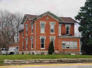 621 N Main, Monmouth, IL 61462