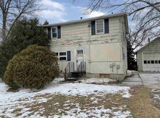 708 2nd Ave SE, West Bend, IA 50597