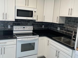1272 W McKinley Ave, Sunnyvale, CA 94086