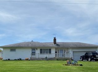 274 Valley Dr, New Cumberland, WV 26047