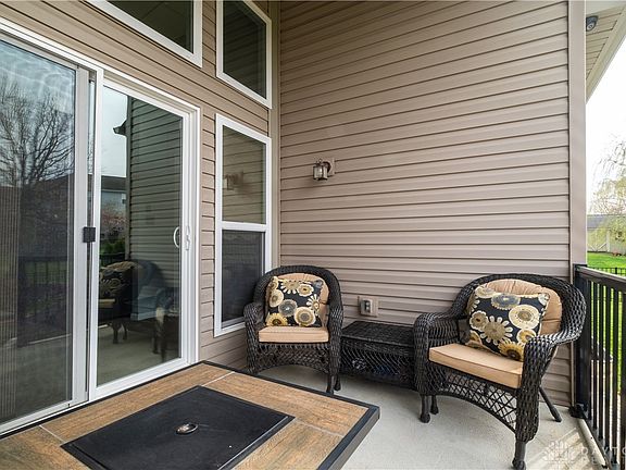2nd image of 3456 Myna Ln