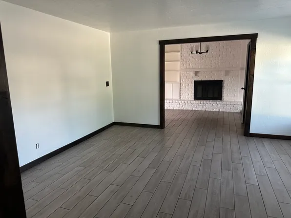 (undisclosed Address), Tulsa, OK 74112
