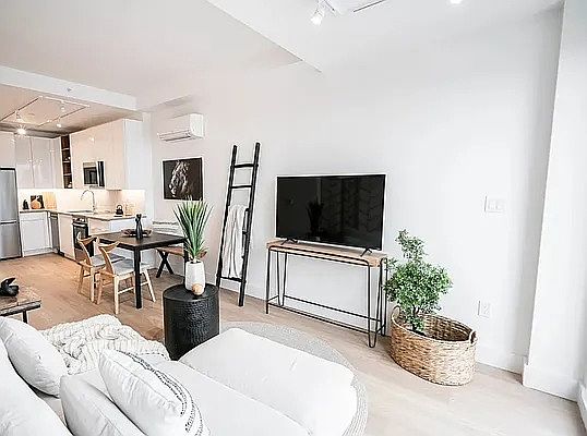 2nd image of 1457 Flatbush Ave #522