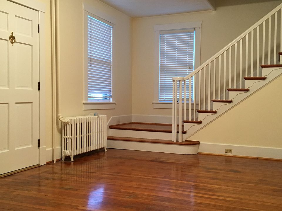 1st image of 4311 King St