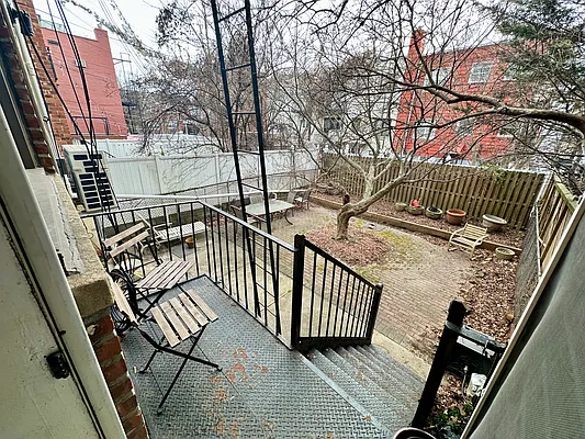 Rented by Owner | media 30