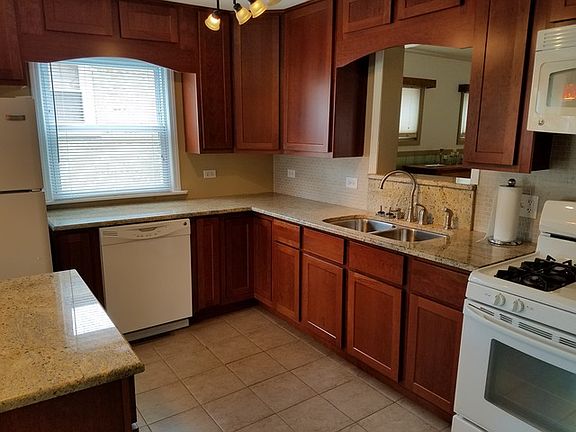 5th image of 11459 S Natoma Ave