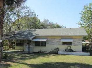 723 Vernon Ave, Tavares, FL 32778