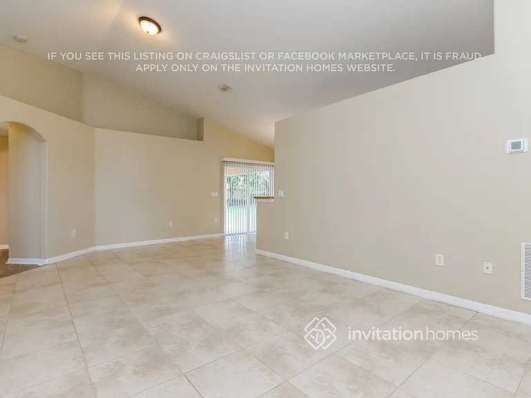 27 Sura Blvd — Photo 3