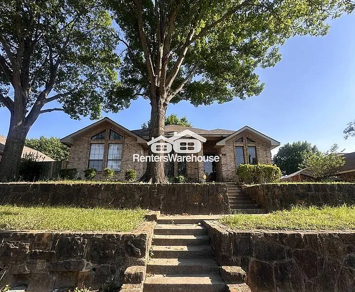 616 Havencrest Dr — Photo 1