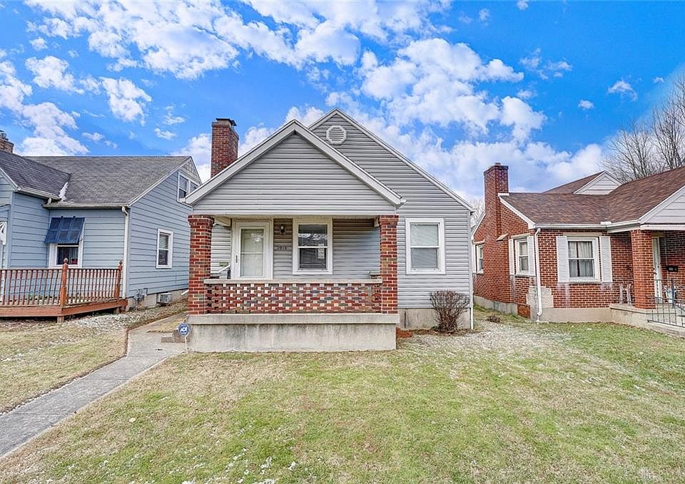 1st image of 2019 Rosemont Blvd
