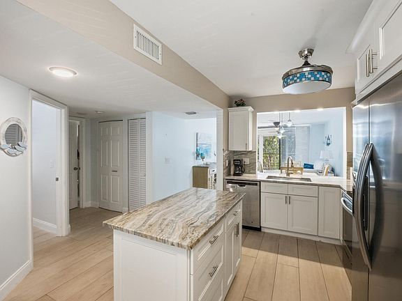 4th image of 3138 Via Poinciana #306