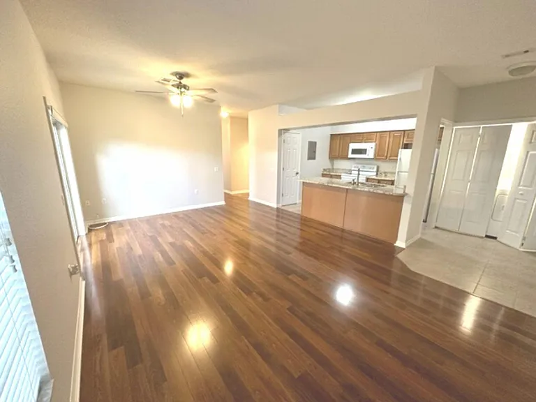 903 Eagle Pond Dr — Photo 5