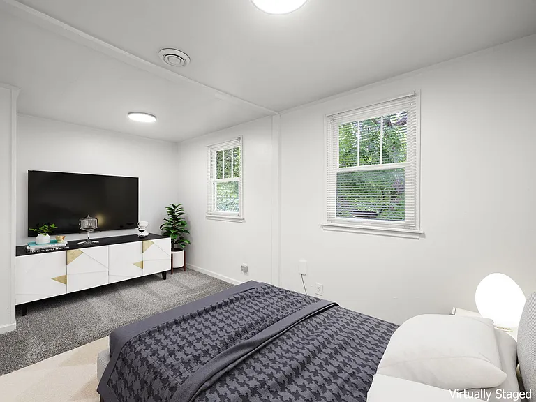 807 S Main Ave #6 — Photo 4