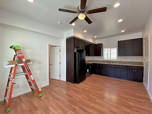 5th image of 5506 University Ave #2