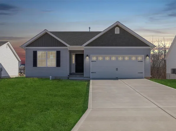 348 Fairhaven Ct, Wright City, MO 63390