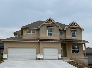 3 Bayberry Cir, Council Bluffs, IA 51503