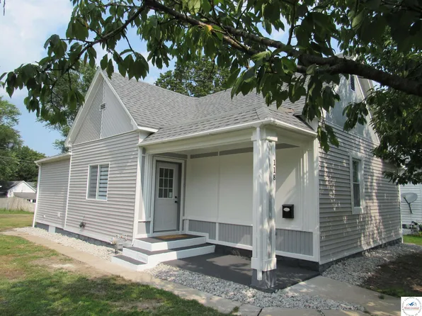 118 S Quincy Ave, Sedalia, MO 65301