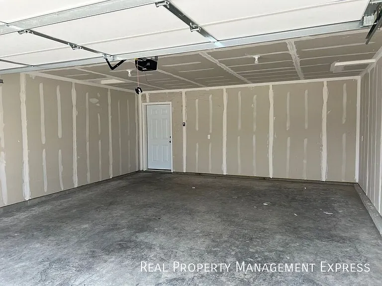 9666 W Tunis Dr — Photo 27