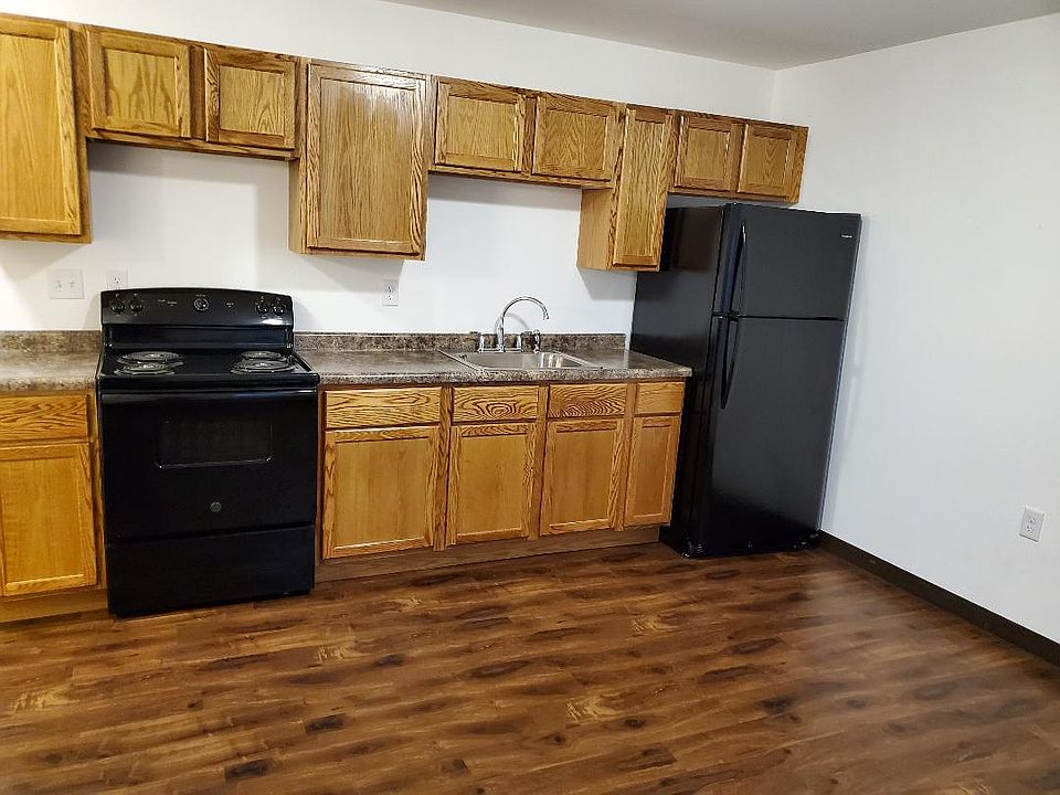 1st image of 250 N Main St APT 23