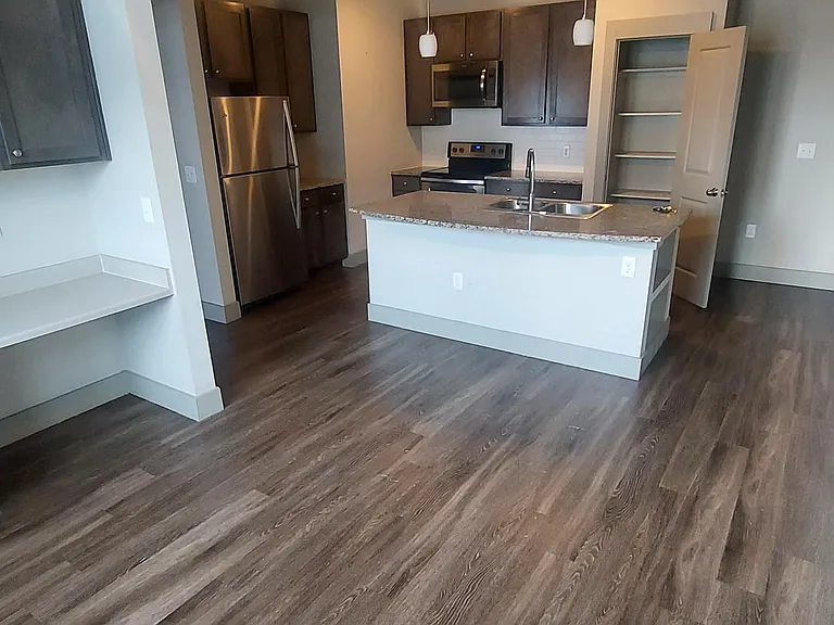 Catalon at Lago Mar I & II — Photo 166