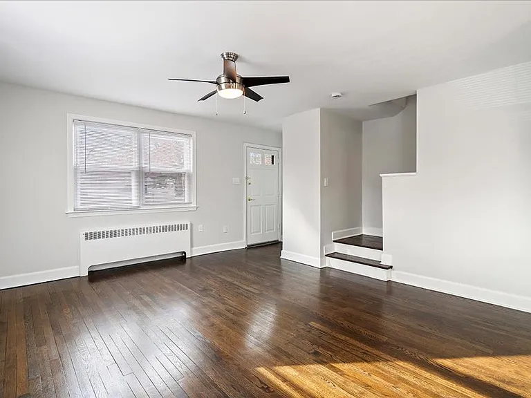 Haddon Hills Apartments — Photo 19