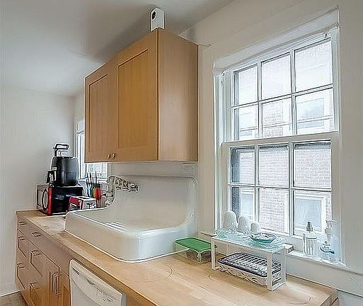 3rd image of 214 W 2nd St