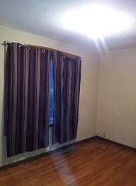 3rd image of 5607 S Sacramento Ave #1